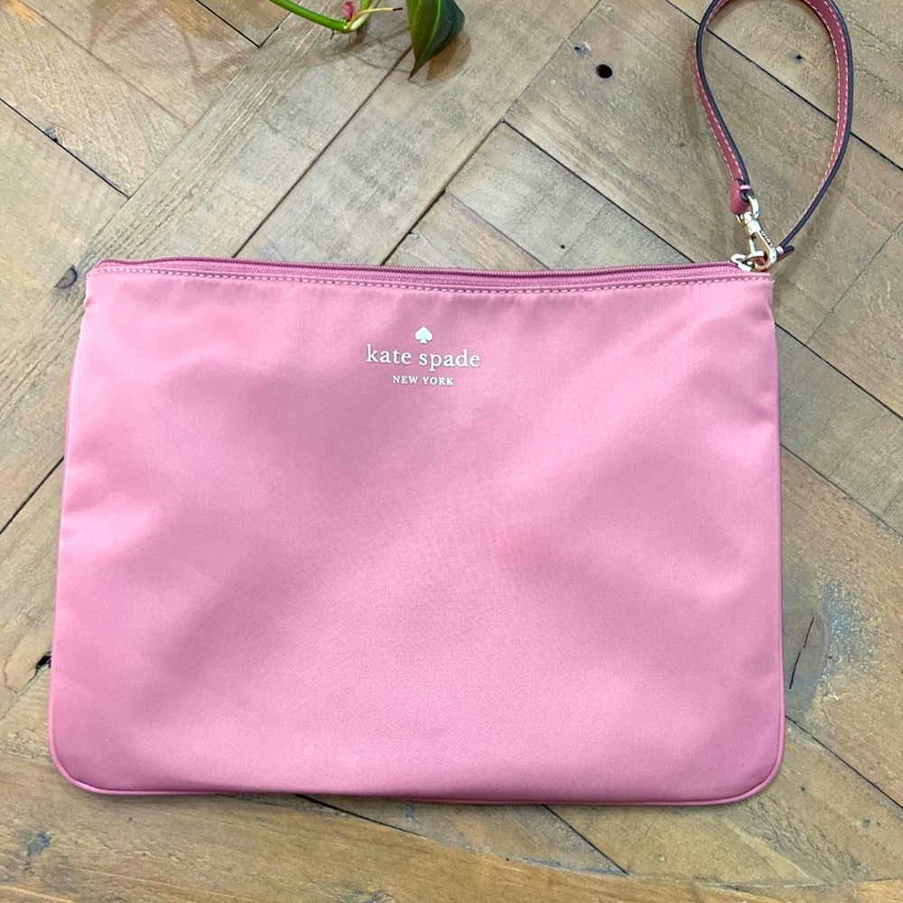 Kate Spade wristlet